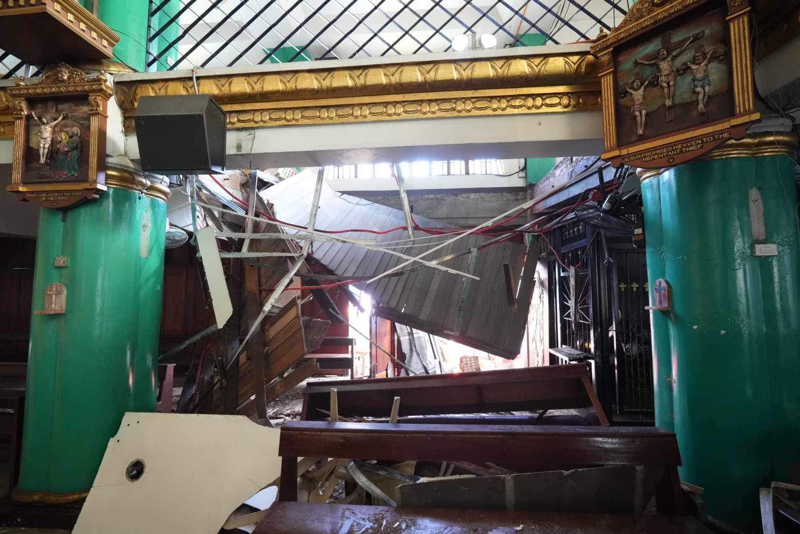 1 dead, scores hurt as second floor of Bulacan church collapses on Ash Wednesday