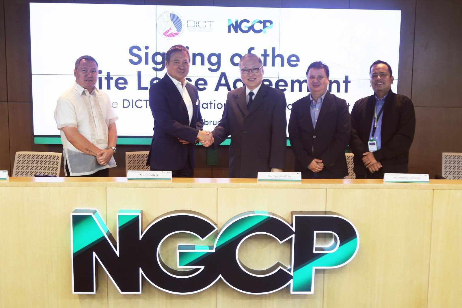 NGCP, DICT ink lease agreement for national fiber backbone