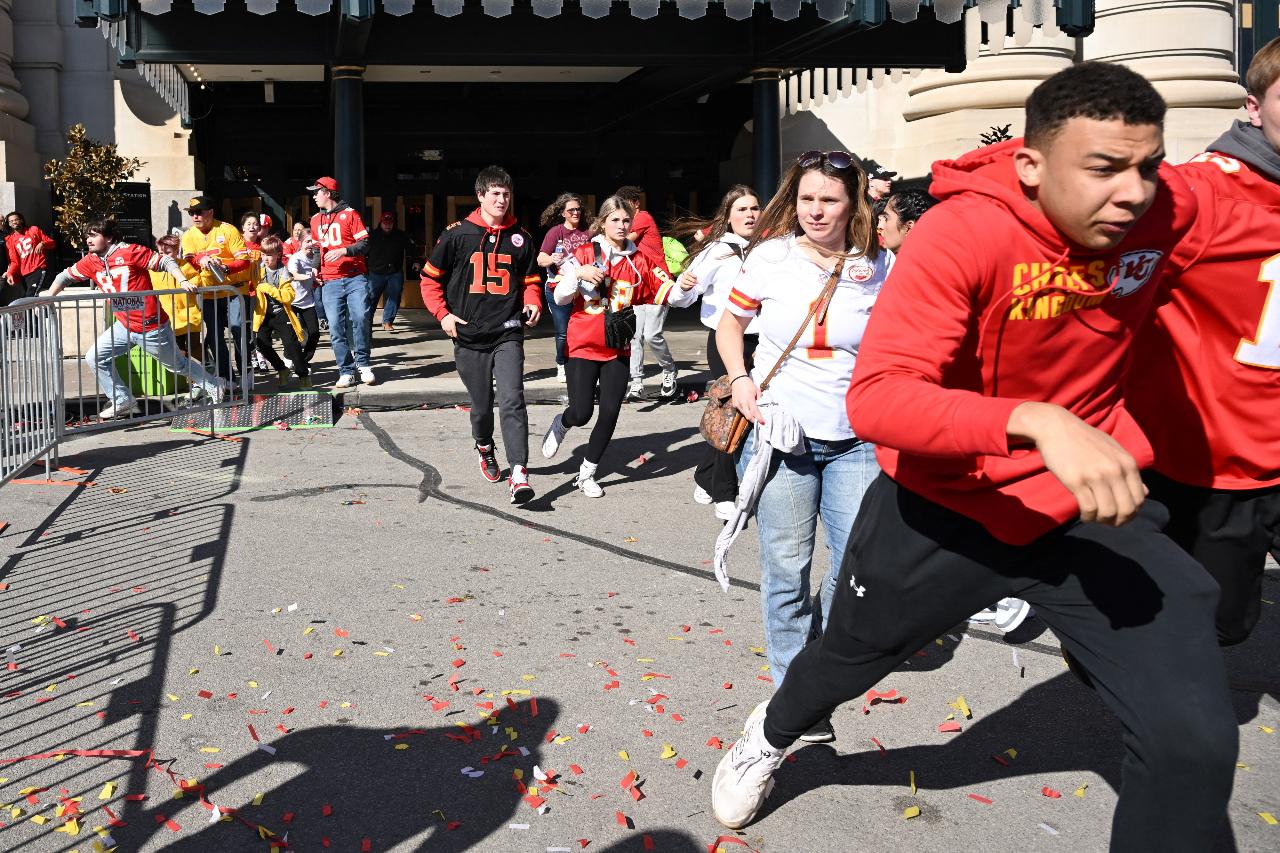 Shooting at Super Bowl LVIII victory parade | Photos | GMA News Online