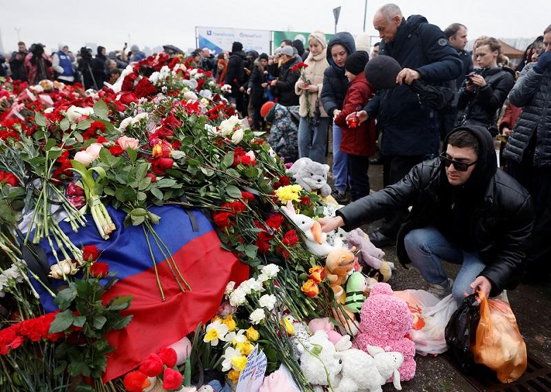 Russia mourns as toll from concert hall massacre climbs to 137