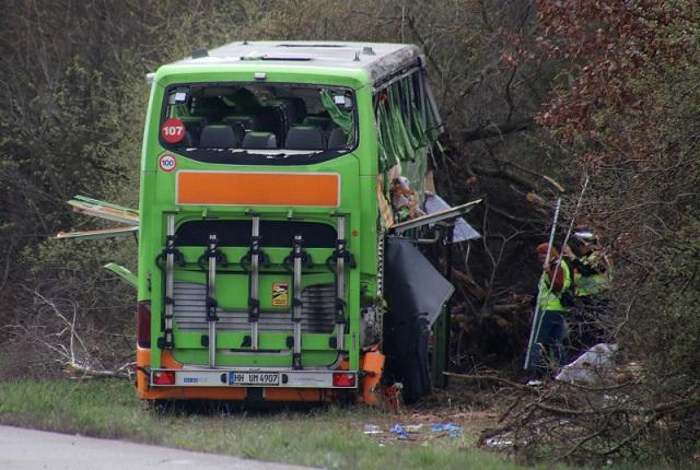 Several dead in bus crash on Germany motorway