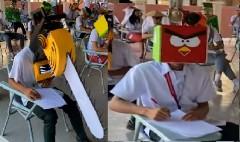 Mga estudyante sa isang unibersidad sa Batangas, palupitan sa anti-kopya headgear thumbnail