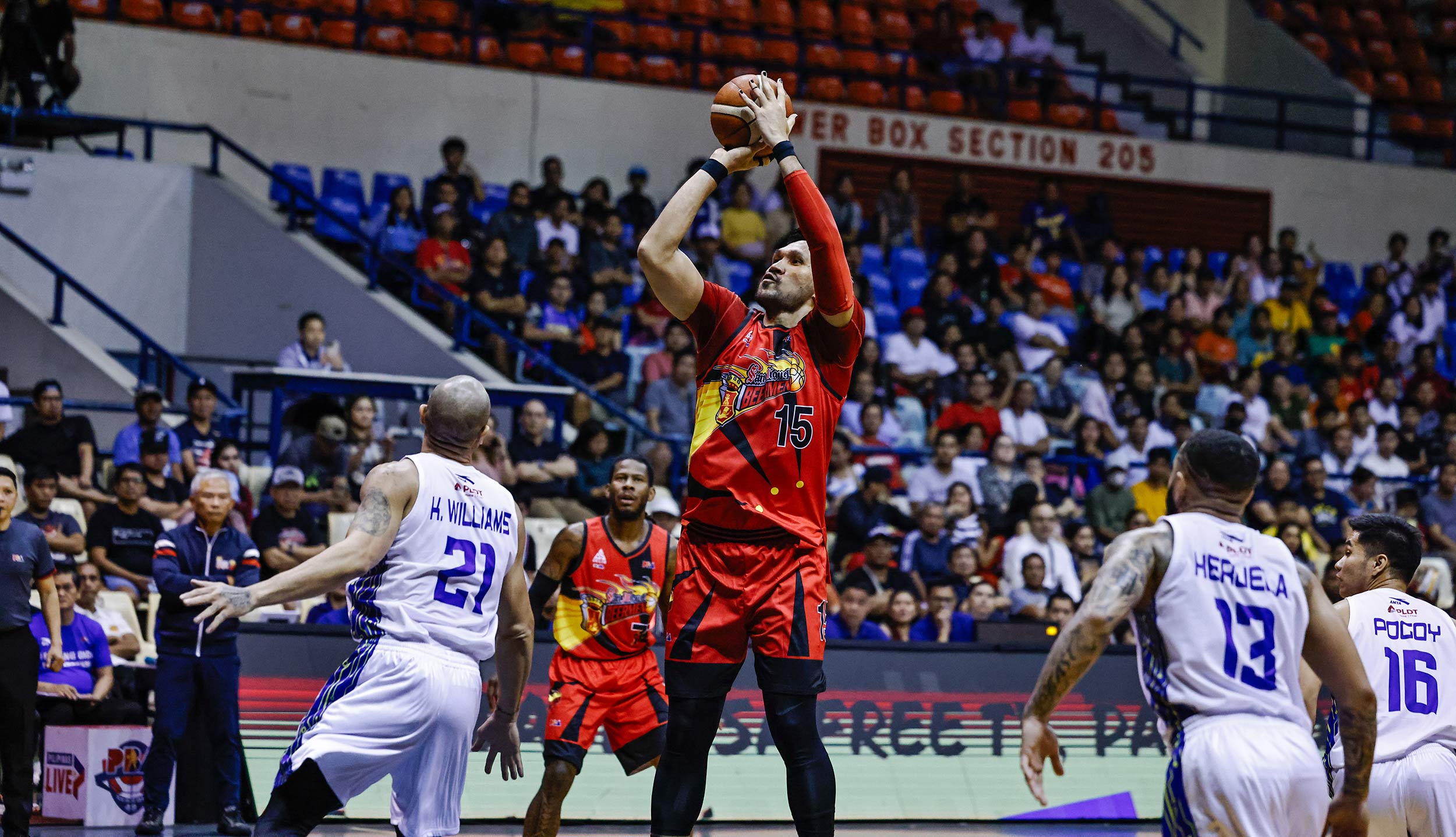 PBA: San Miguel hangs on to frustrate TNT, cruises to 2-0
