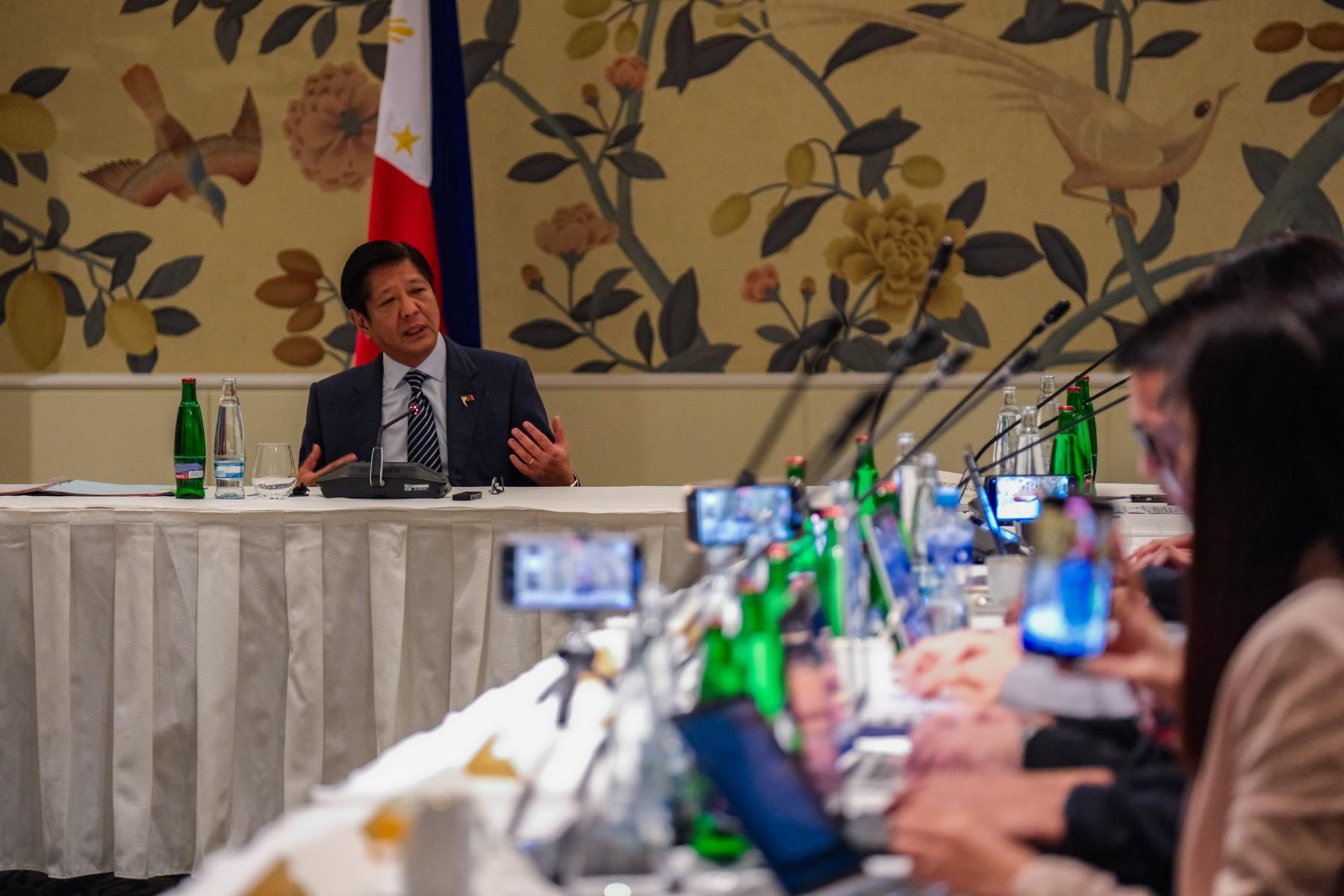 Marcos: Philippines eyeing Avian flu vaccine from Czech Republic