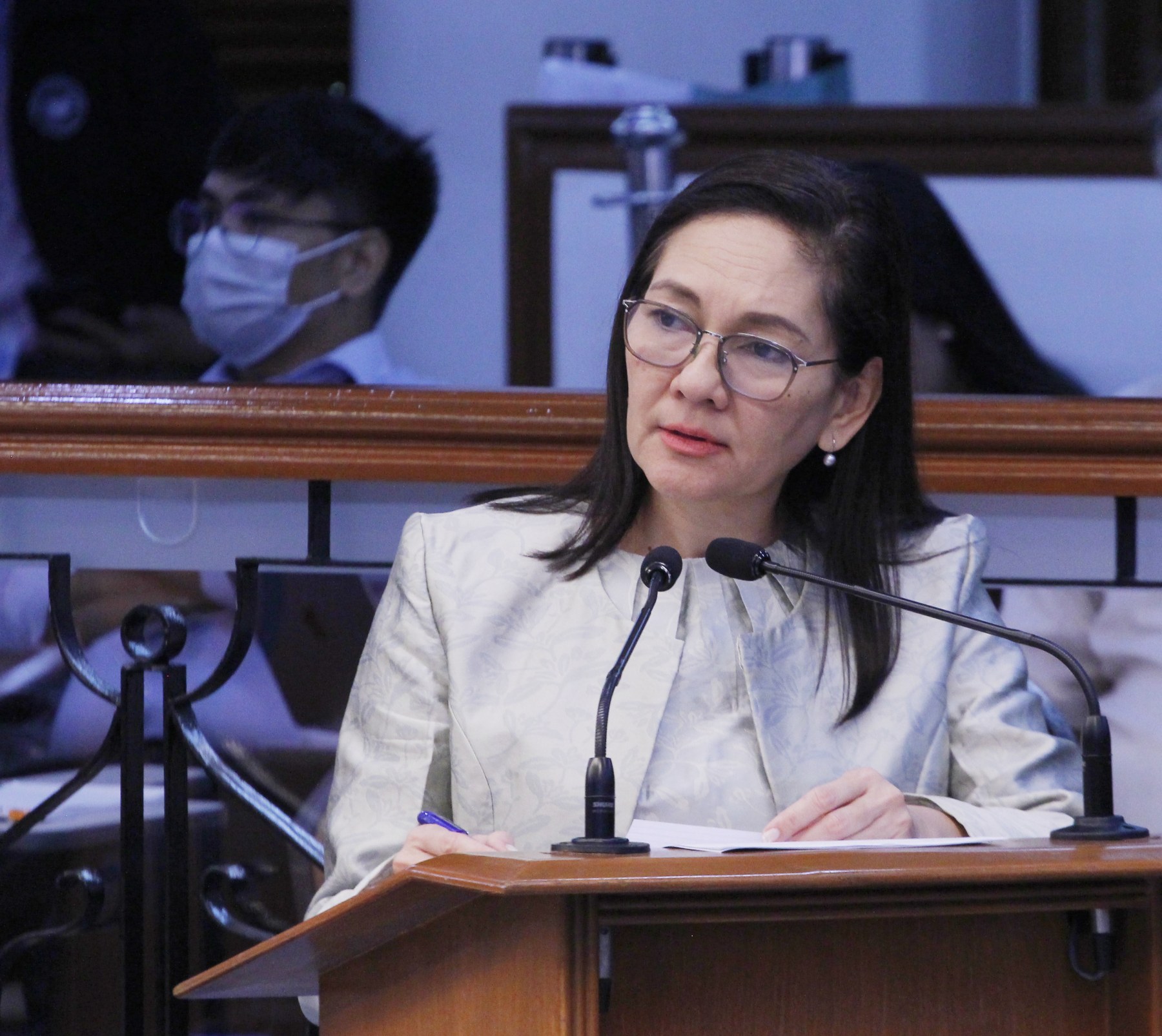 Hontiveros urges Quiboloy to answer OFWs he allegedly exploited