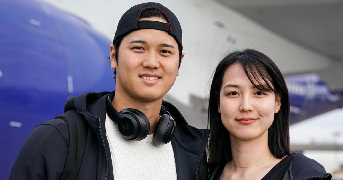 Shohei Ohtani shares photo of wife as Dodgers head to South Korea