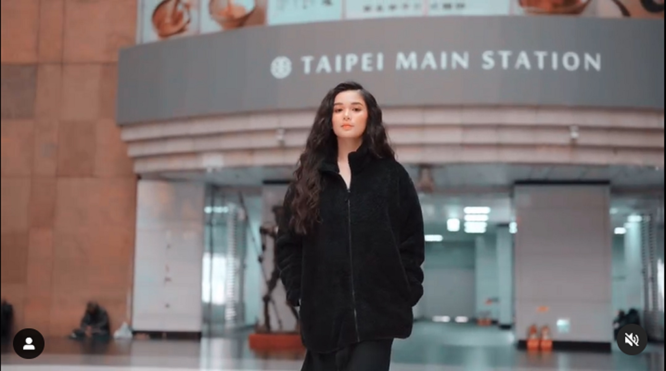 Sofia Pablo struts across Taipei Main Station ahead of her 18th birthday