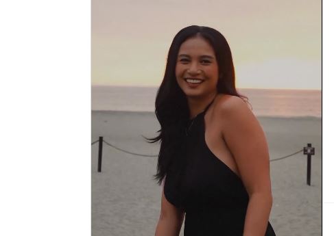 Klea Pineda is glowing on her 25th birthday celebration by the beach