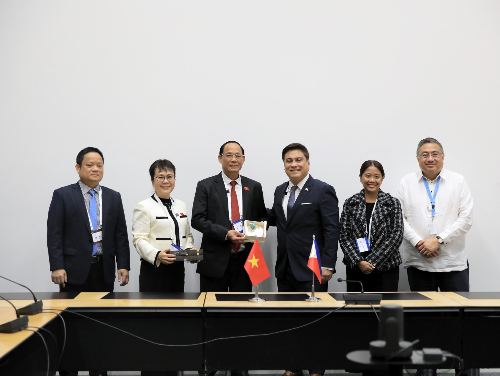 PH, Vietnamese solons discuss defense cooperation at IPU sidelines