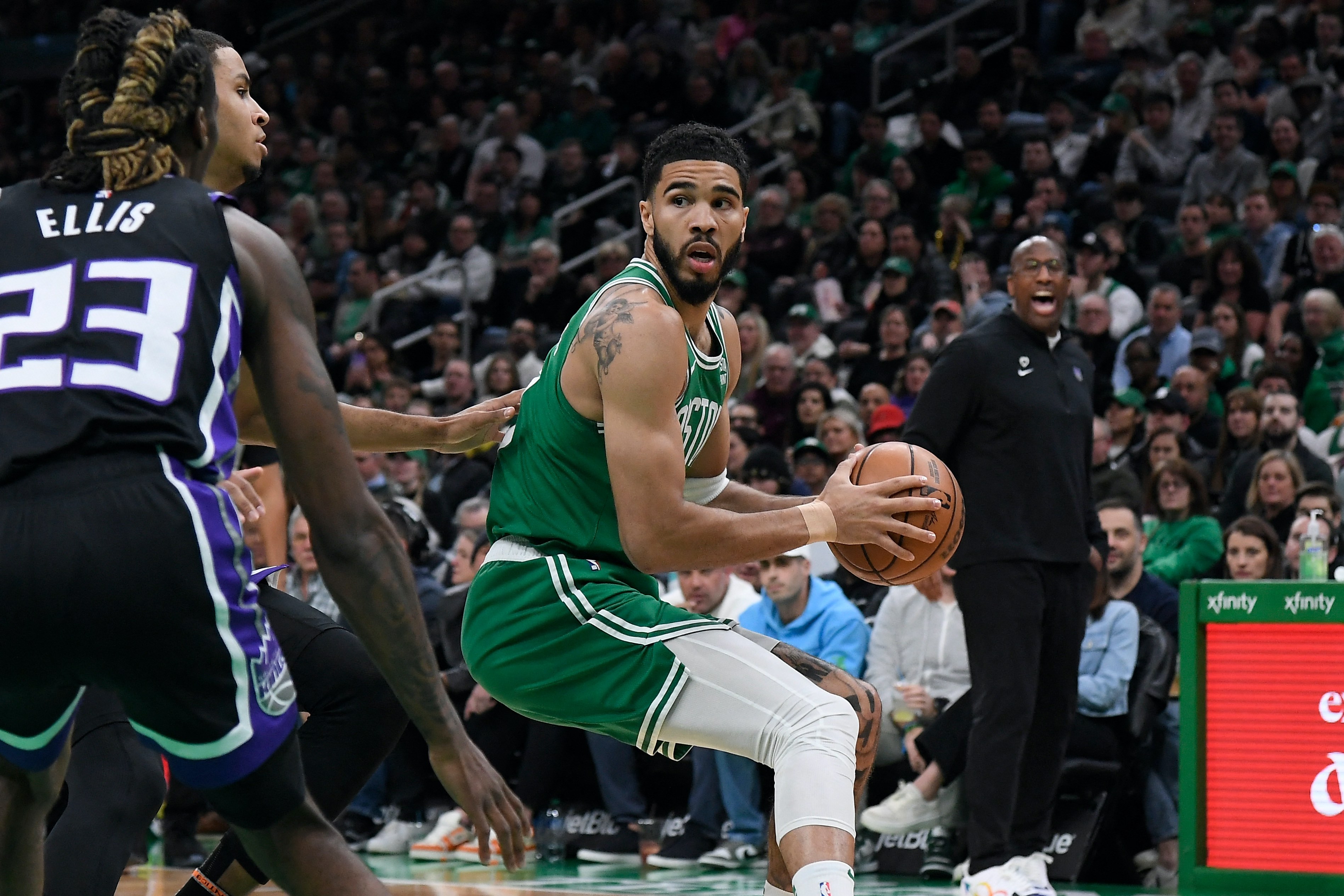 NBA: Kings rally from 19 down, but Celtics win on late shot