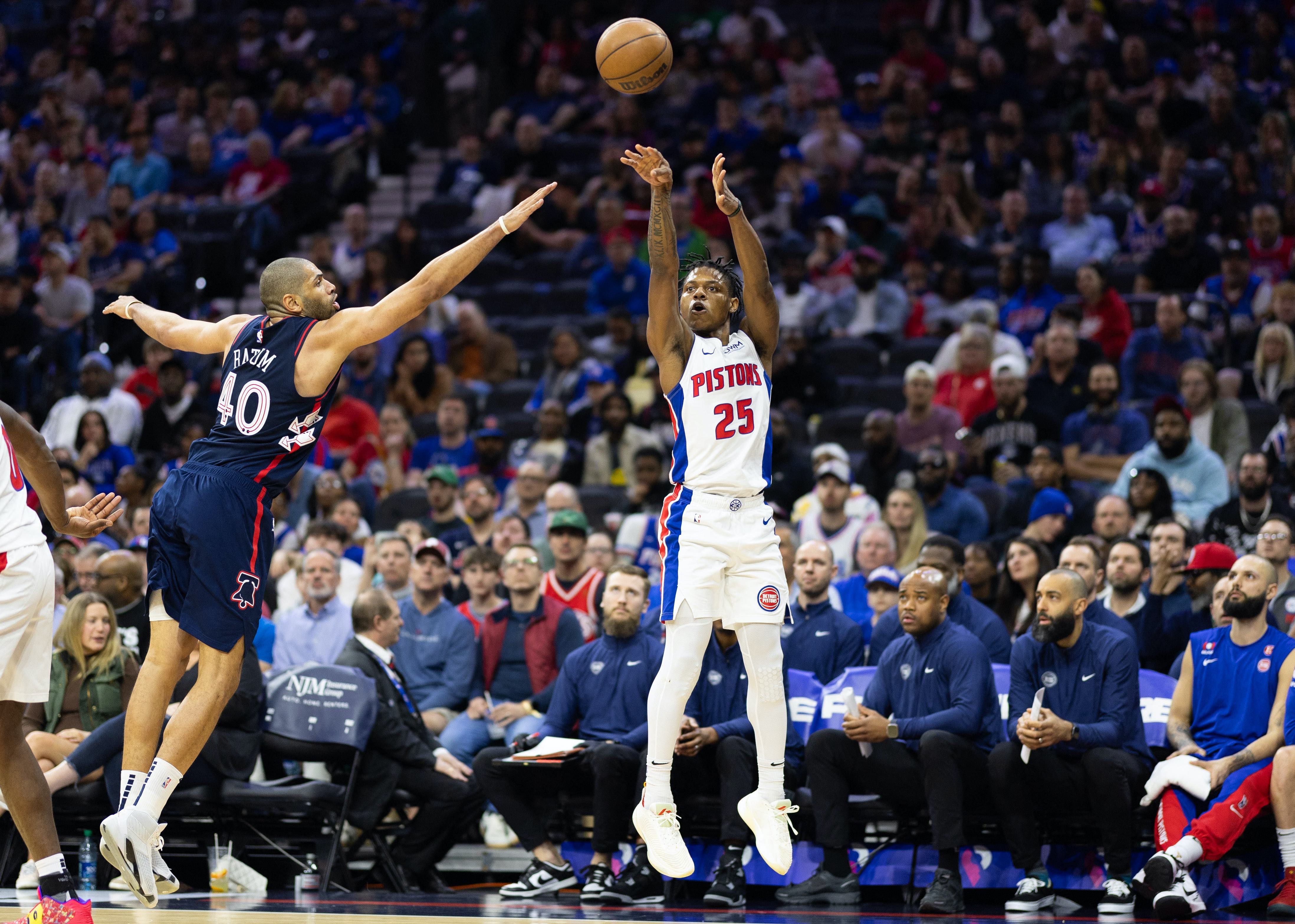 NBA: Pistons surprise Mavericks, snap 6-game losing skid