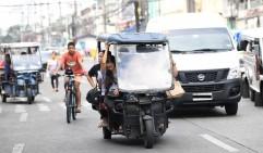 e-tricycles e-trikes commuters Metro Manila traffic