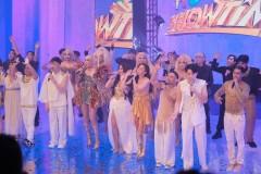 'It's Showtime,' pasabog ang unang episode sa GMA; Sparkle stars, nakipagkulitan din thumbnail