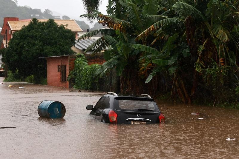 Heavy rains kill 8 in Brazil's Rio Grande do Sul, affect over 100 cities