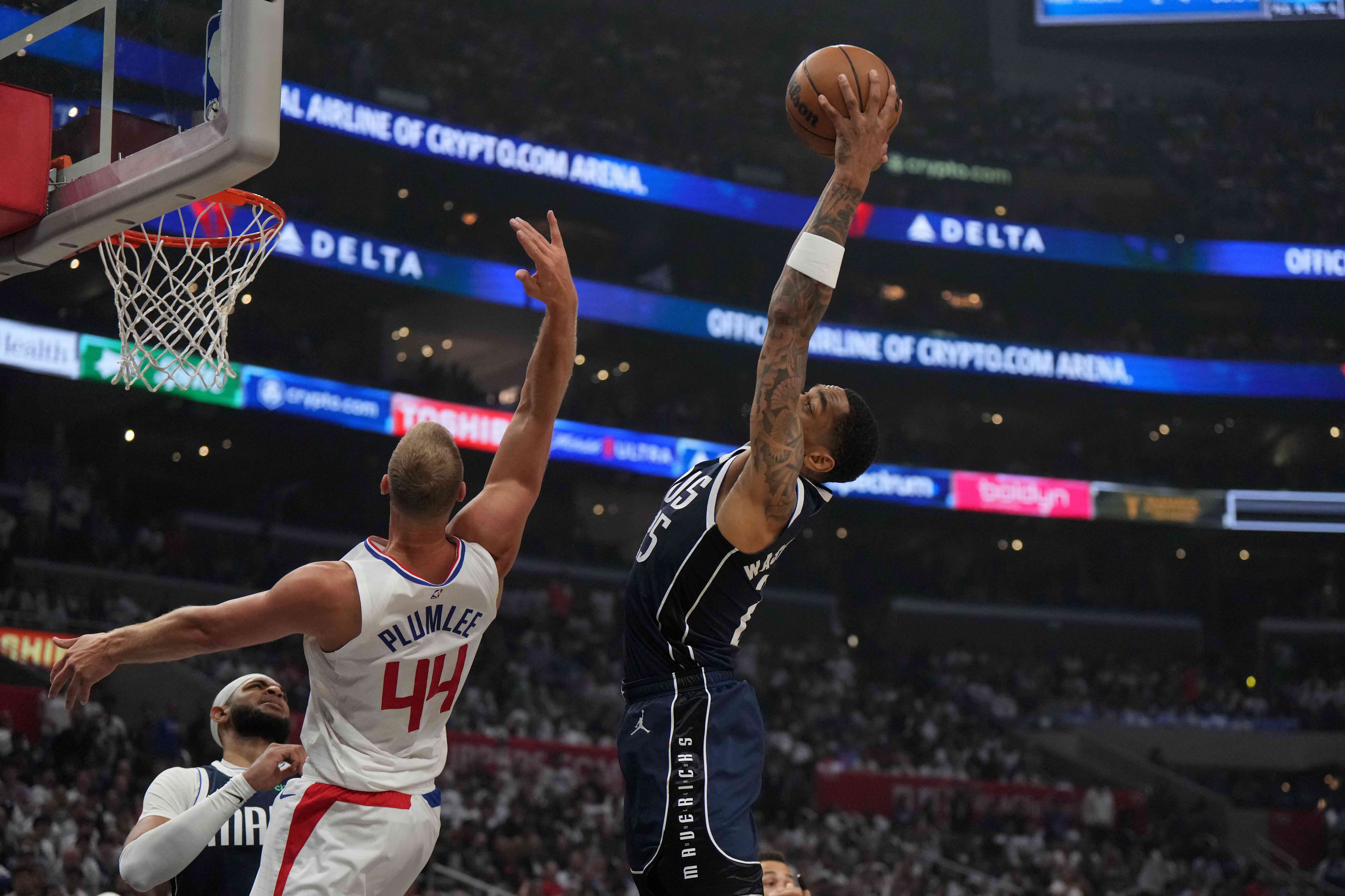 NBA: Mavs blitz Clippers, head home with 3-2 edge