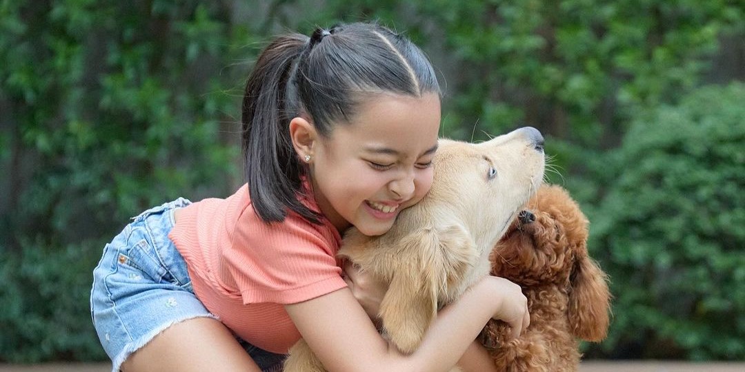 Zia Dantes bonds with pet dogs Claudia and Barky