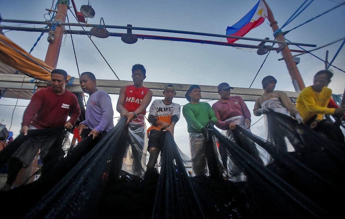 PH protests unilateral Chinese fishing ban in South China Sea