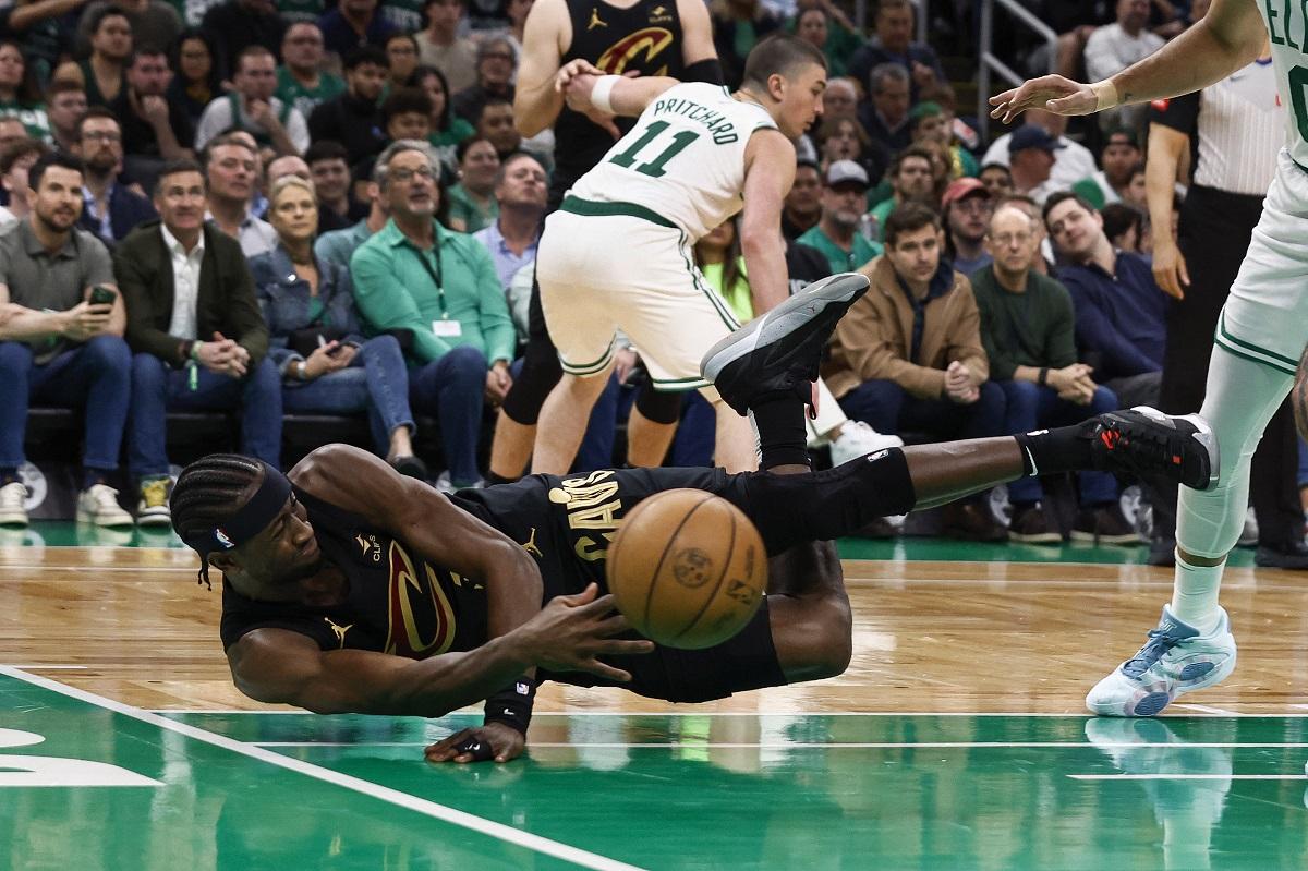 NBA: Jaylen Brown, Celtics crush Cavaliers in Game 1