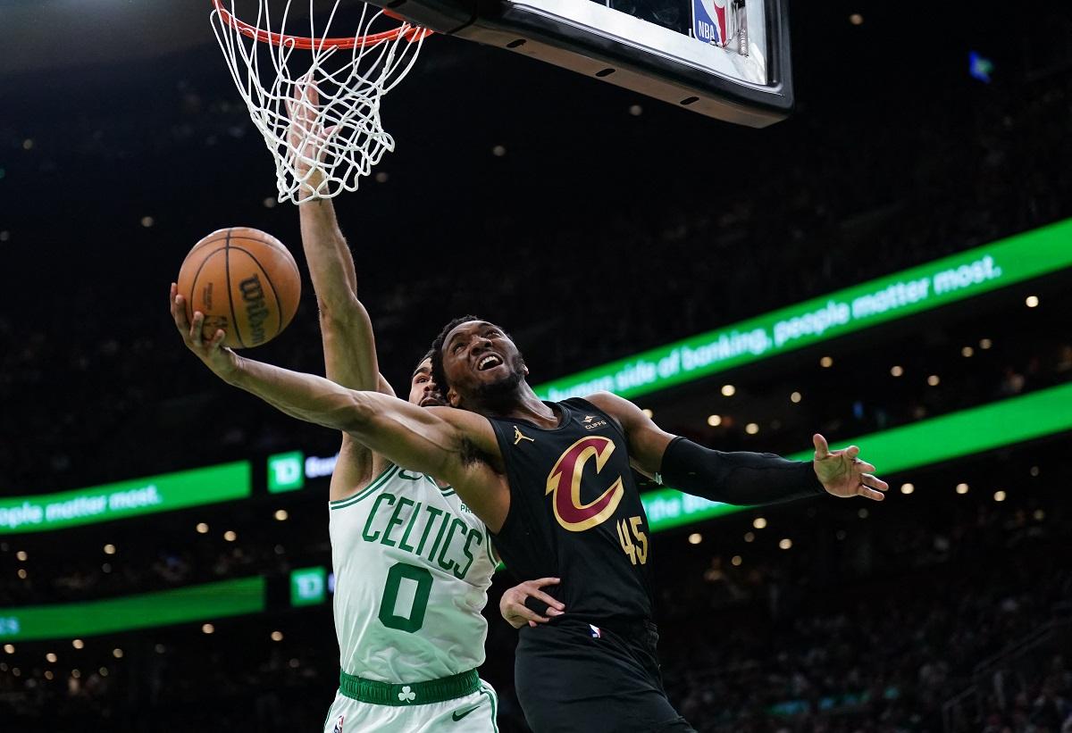NBA: Cavaliers rout Celtics to even second-round series