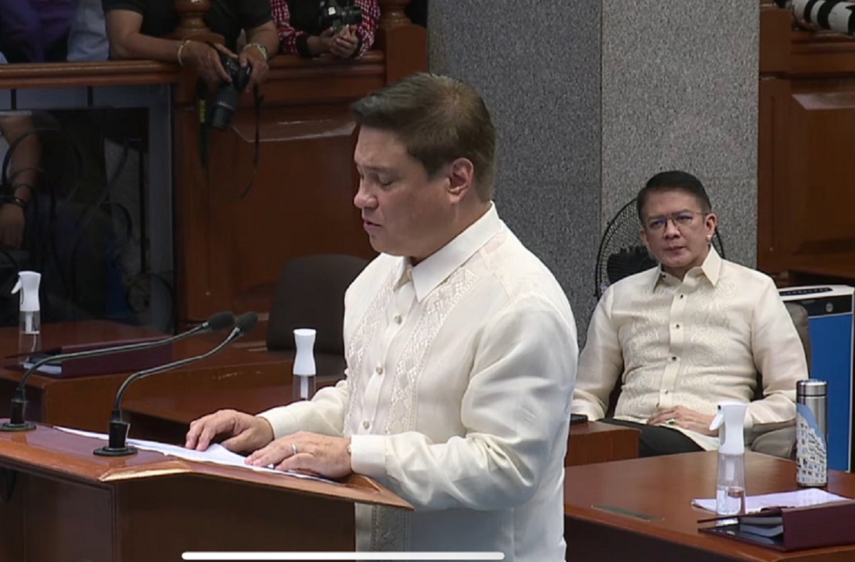 Zubiri says Escudero to replace him as Senate president