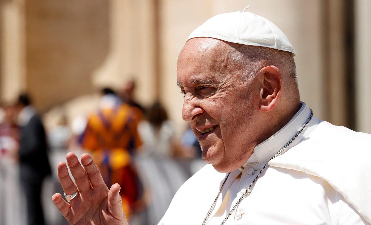 Marcos: PH praying for Pope Francis' recovery