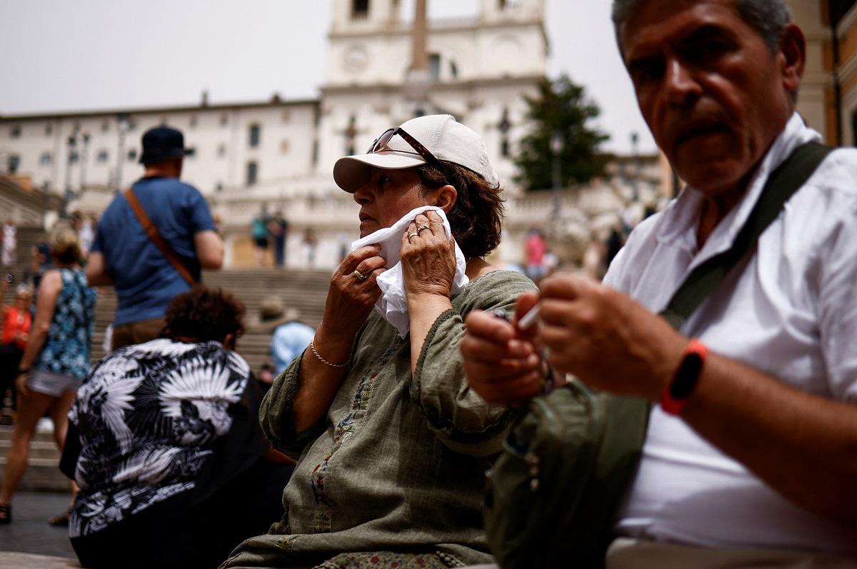 Millions sweltering under extreme heat worldwide