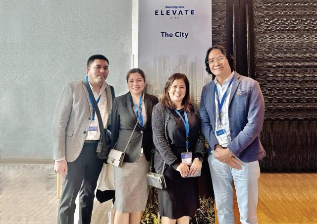 (R-L) Fairways & Bluewater Chairman Wilbur L. Chan, Booking.com Hotels Area Manager Bina Tulsidas, Fairways & Bluewater AVP-Revenue Management & Commercial Operations Jiddah Marie Fontanilla and Fairways & Bluewater AVP-Marketing Robert Alexander San Juan at the recent Booking.com Elevate event in Bangkok, Thailand