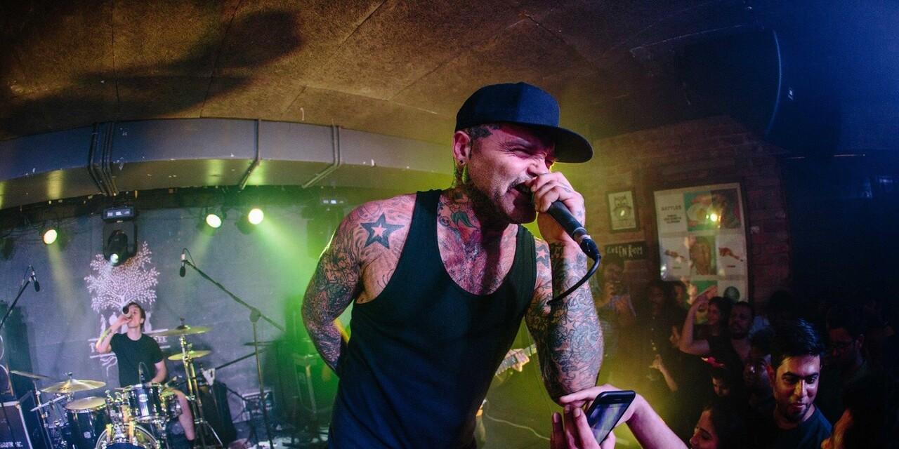 Crazy Town frontman and 'Butterfly singer, Shifty Shellshock, dies at 49