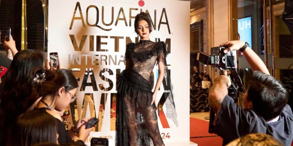 Ahtisa Manalo stuns in Vietnam International Fashion Week