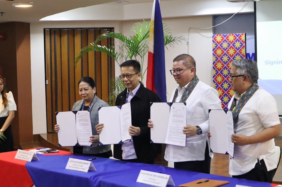 DMW, DA to support OFWs, families in agribusiness