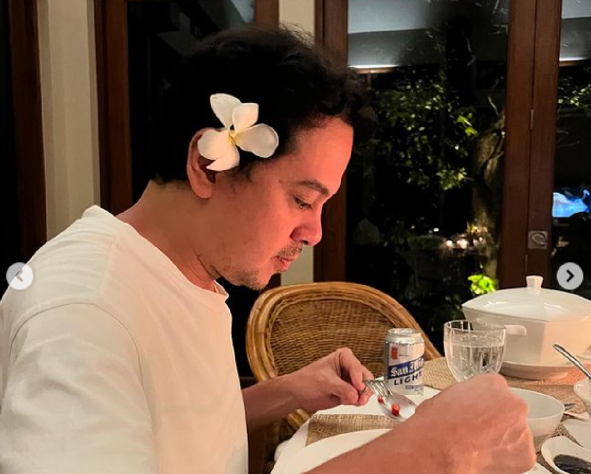 On John Lloyd Cruz's birthday, Isabelle Santos says 'Mahal kita beh'