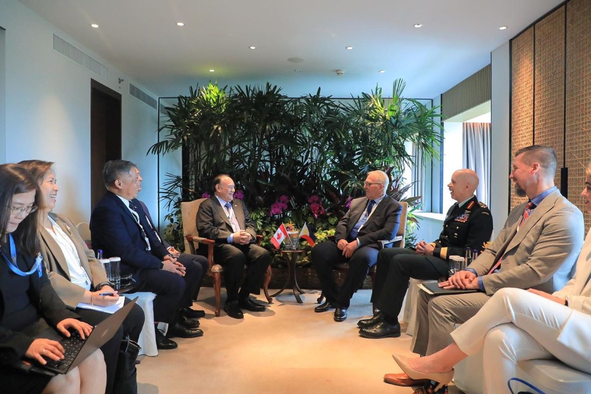 Teodoro meets with defense ministers of Lithuania, Canada, New Zealand