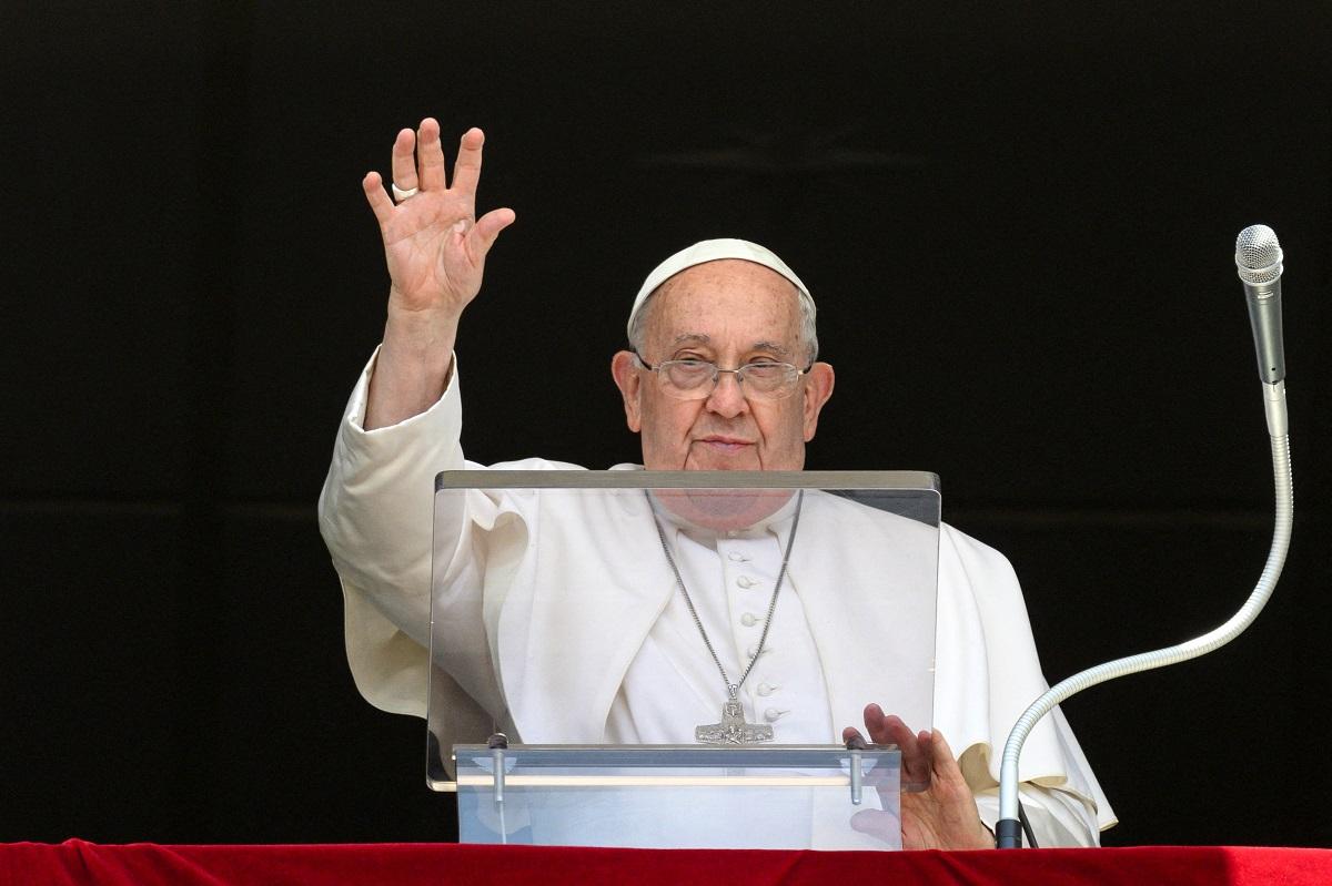 Pope Francis heads to Southeast Asia in ambitious trip