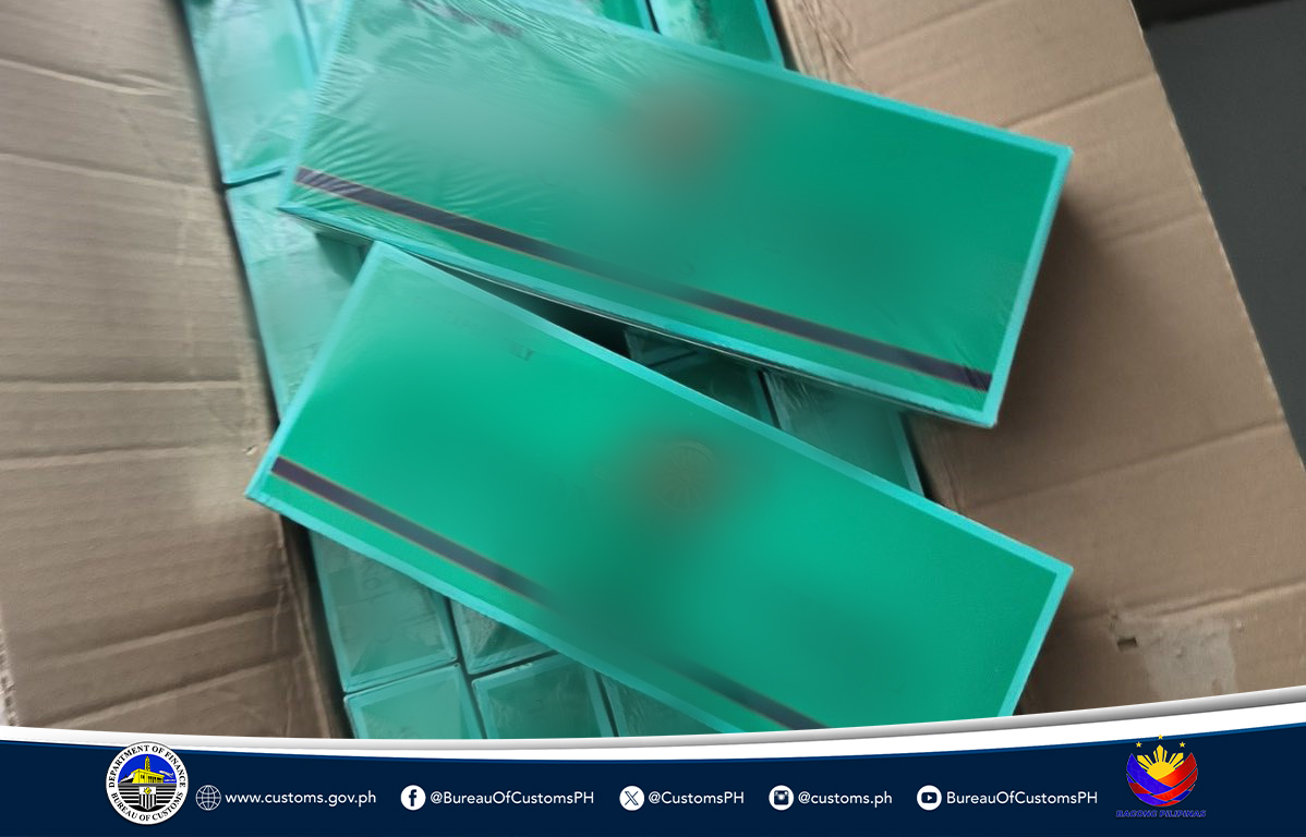 The Bureau of Customs seized 350 reams of illegally smuggled cigarettes worth P280,000 in Guinsiliban, Camiguin.