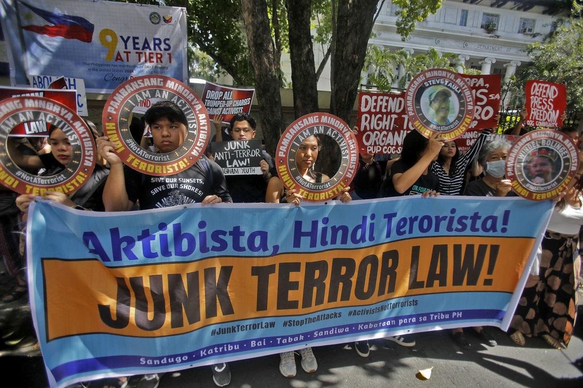 Rights groups rally vs Anti-Terror Act on law's 4th anniversary ...