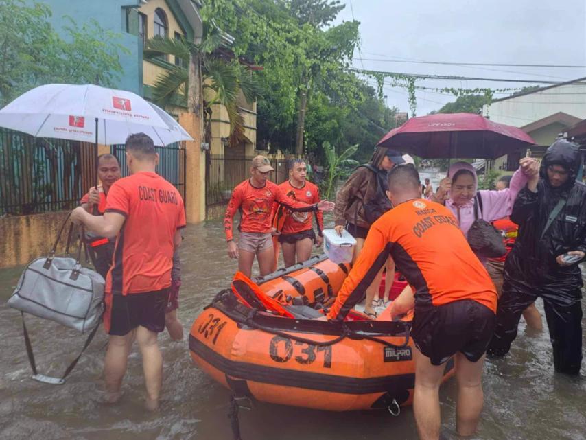 Caloocan declares state of calamity due to Habagat, Carina flooding