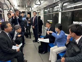 Japan foreign minister takes MRT ride ahead of RAA signing