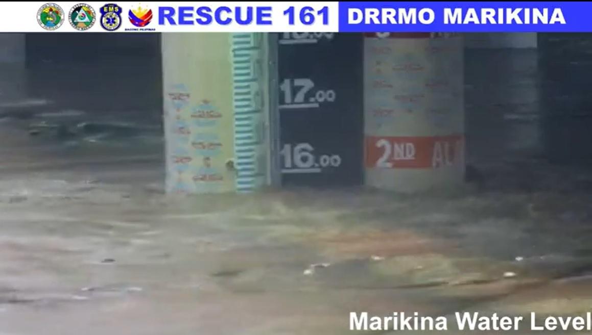 Marikina river down to first alarm