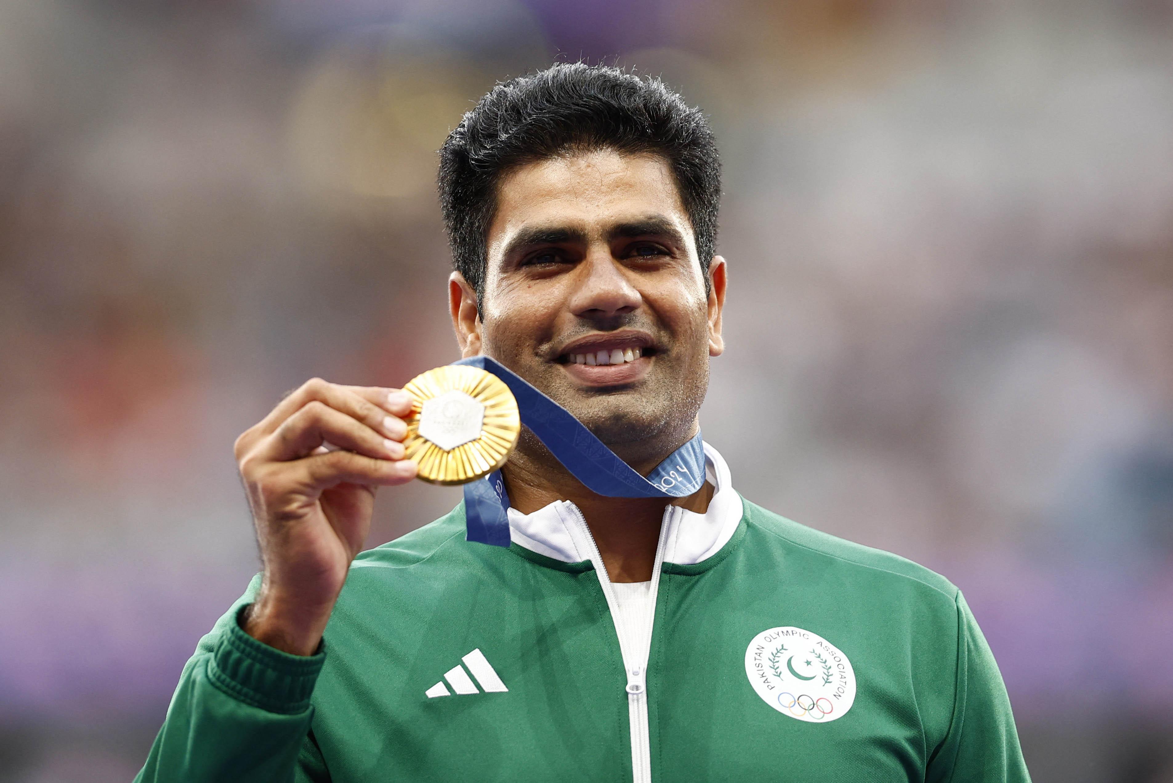 Olympic gold medalist Arshad Nadeem brings Pakistan's first medal home