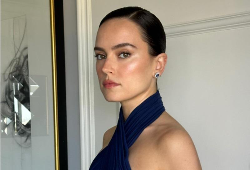 'Star Wars' star Daisy Ridley diagnosed with Graves' disease