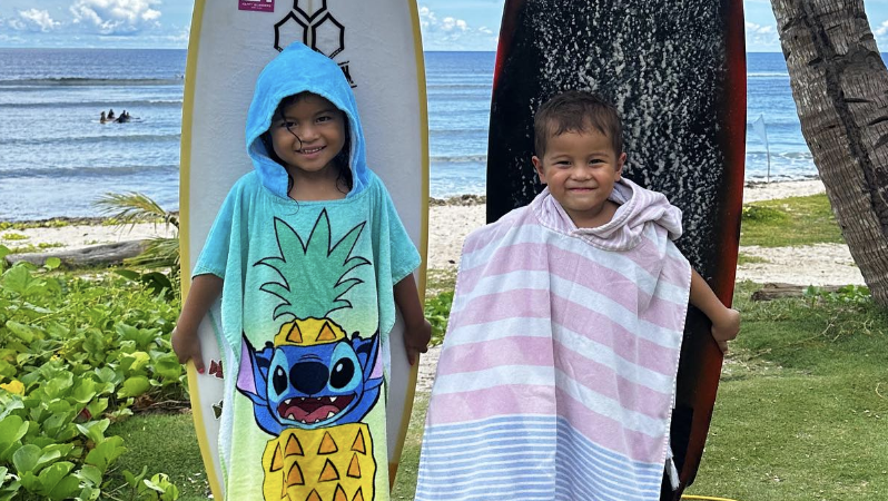 Andi Eigenmann’s kids Koa and Lilo are the cutest little surfers in latest pics