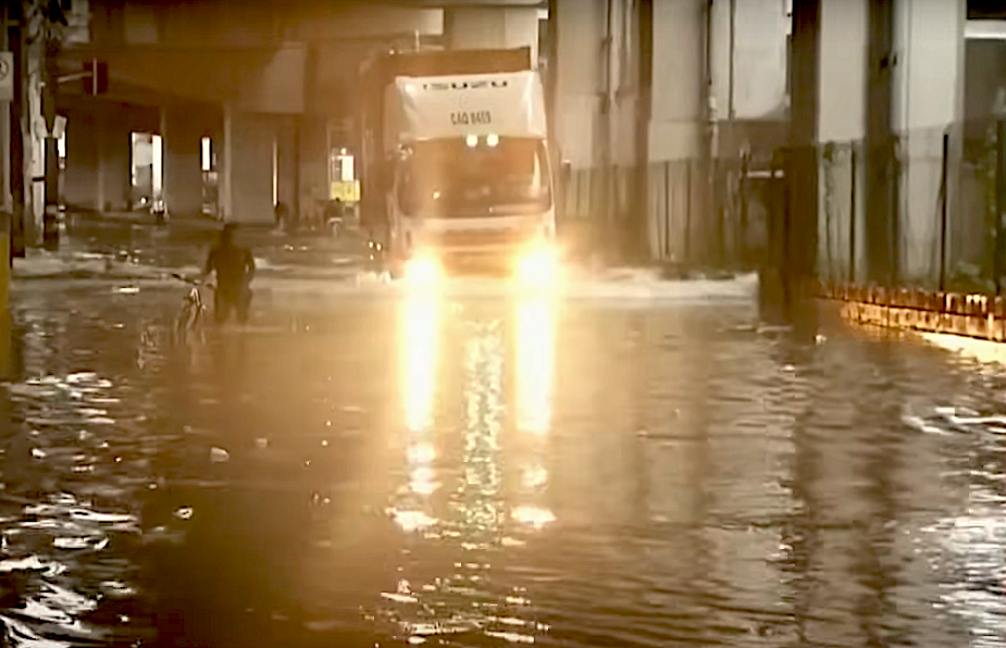 Some Metro Manila residents evacuate amid Habagat