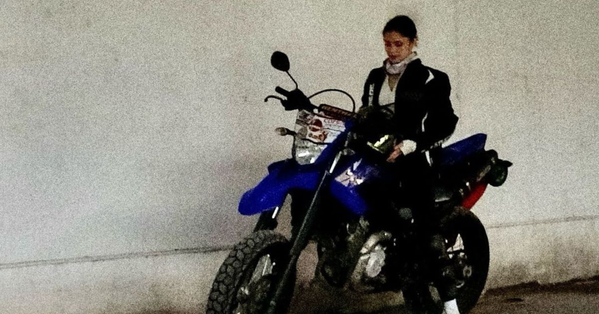 Bianca Umali is learning to ride a motorcycle in honor of her late father