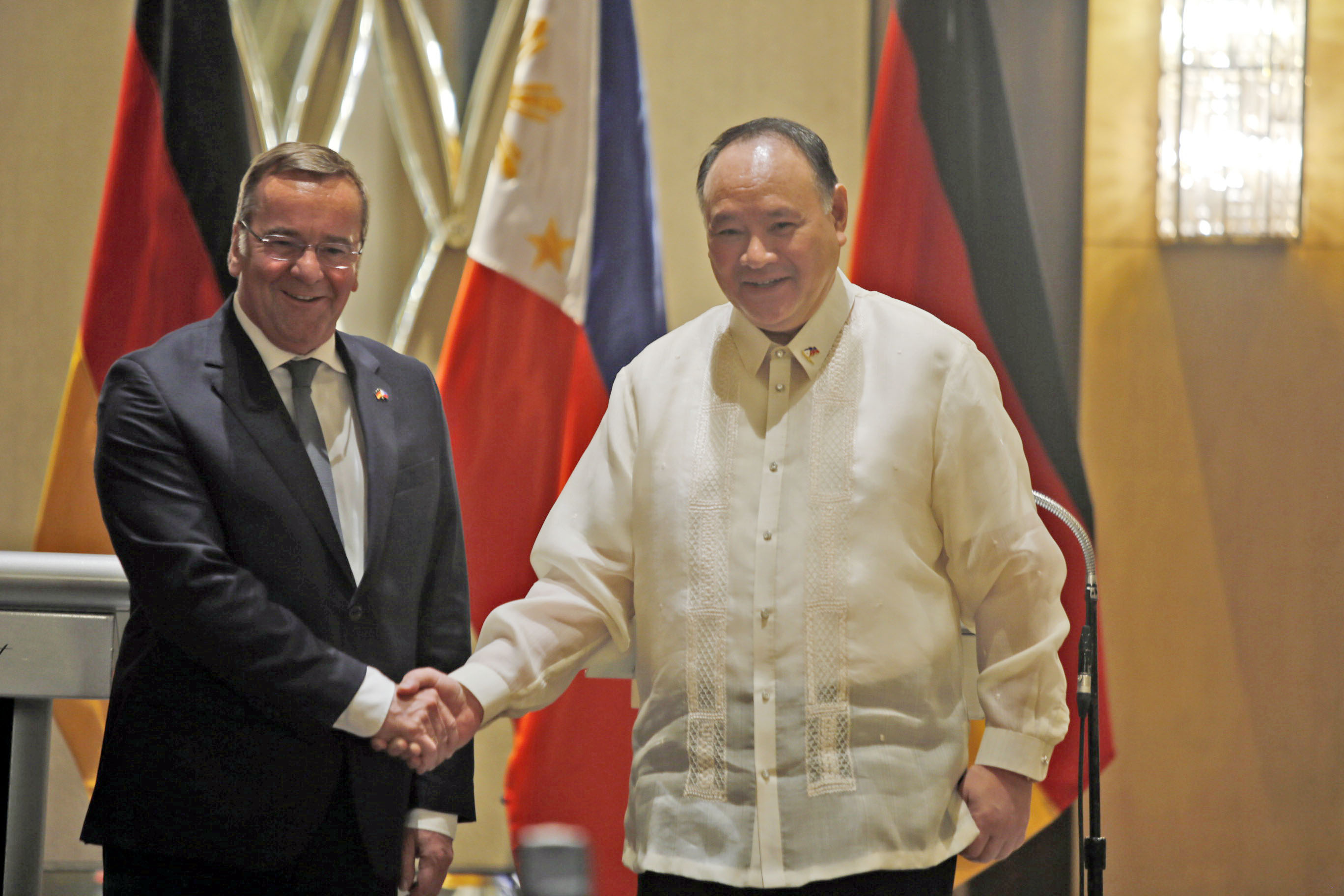 DND’s Teodoro, German counterpart hold bilateral meeting
