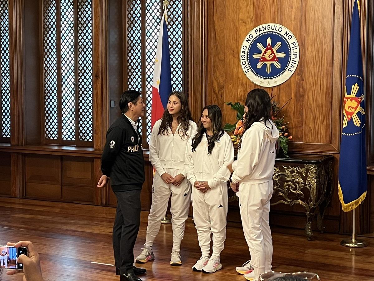 Marcos meets Pinoy Olympic gymnasts, golfer, hands over P1M each 