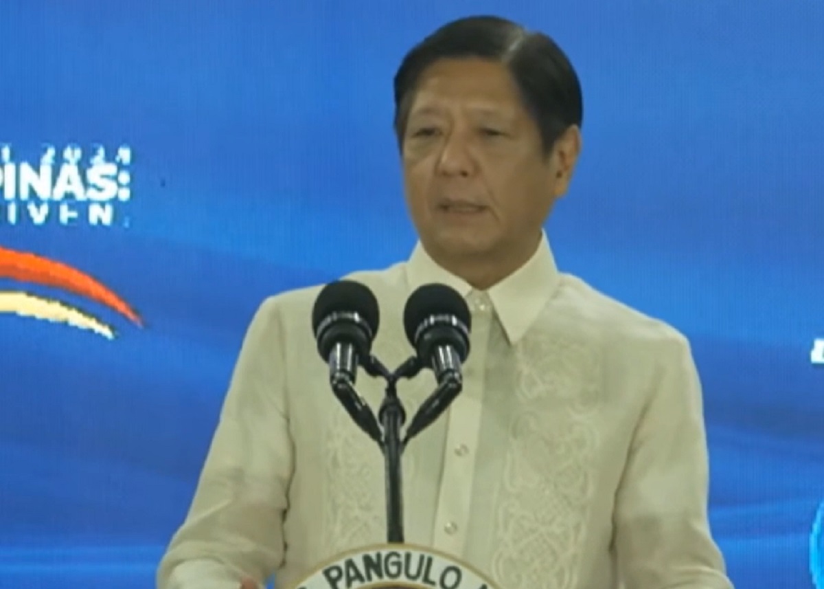 Marcos to local execs: Be worthy of people's trust 