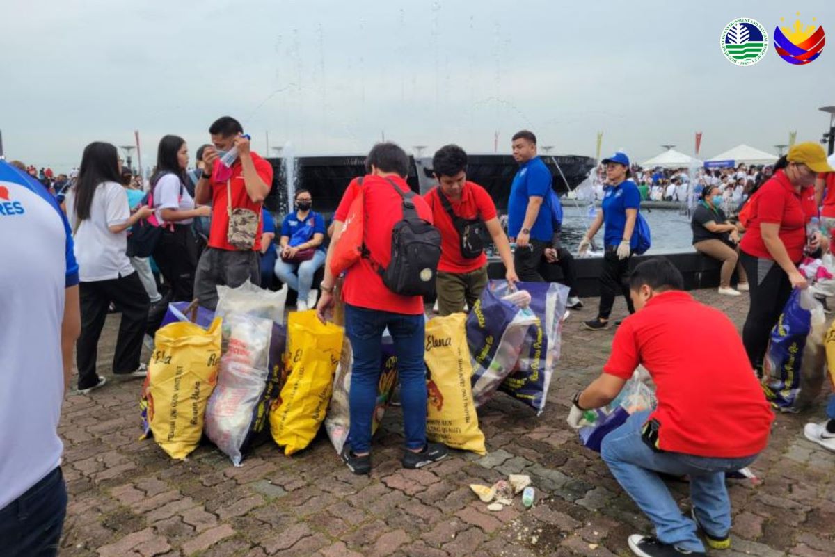 350,000 kilos of trash collected from coastal cleanup - DENR