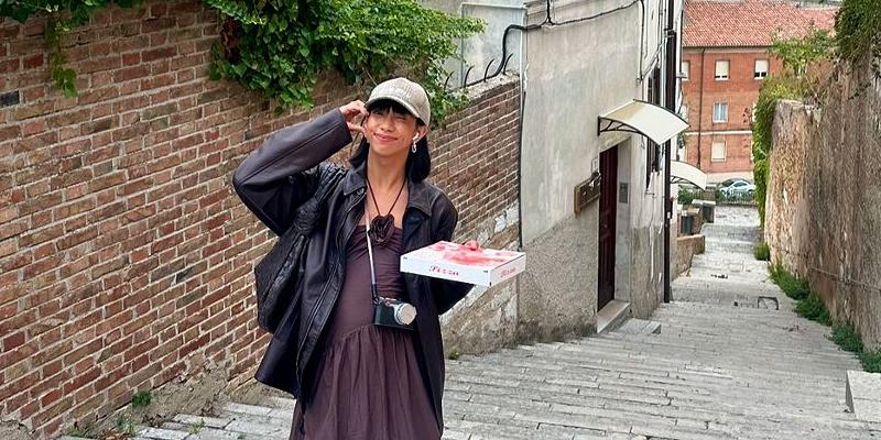 Mimiyuuuh explores Ancona, Italy on a solo trip