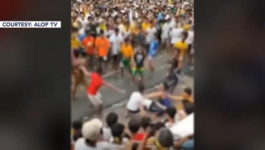 Brawl breaks out at religious procession in Naga, CamSur | GMA News Online
