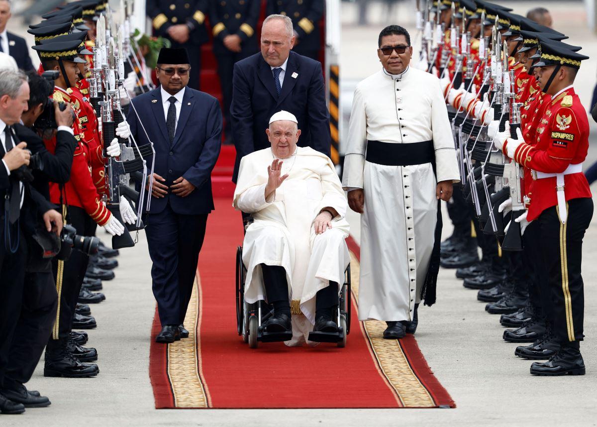 Pope Francis arrives in Indonesia